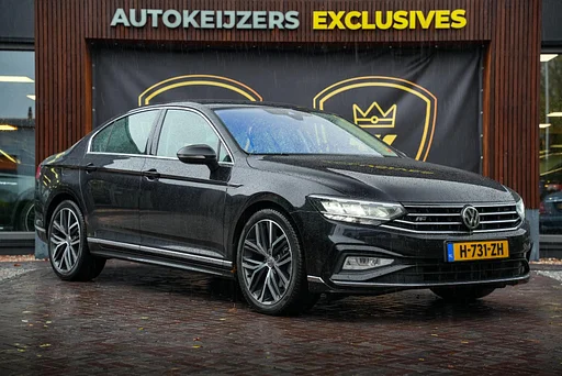Volkswagen Passat 1.5 TSI Elegance Business R Leer Navi