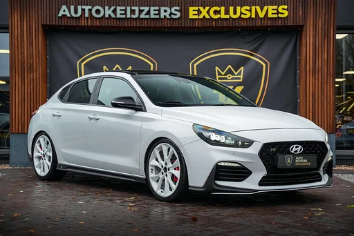 Hyundai i30 Panodak Pops And Bangs navigatie camera Stoelverw. Alcantara Keyless Stoel Stuurverw. Fastback 2.0 T-GDI N1