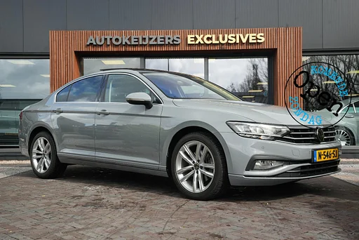 Volkswagen Passat 1.5 TSI Business Automaat Pano Dak trekhaak