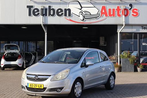 Opel Corsa 1.4-16V Enjoy air conditioning Elektrische ramen, APK tot 17-10-2026