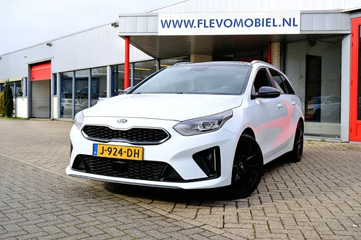 Kia cee'd Sportswagon 1.4 T-GDi 140PK GT-Line Pano|1e Eig | Leder-Alcantara|Navi|Apple Carplay|LMV