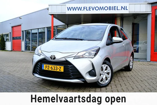 Toyota Yaris 1.5 VVT-i Aspiration Aut. *15.570km!* Clima|Cam|1e Eigenaar!