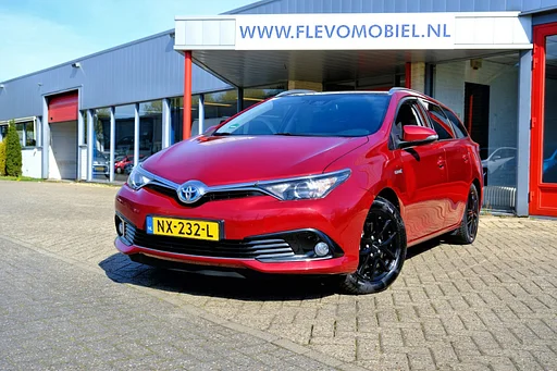 Toyota Auris 1.8 Hybrid Volcano Edition Aut. Pano|Navi|Clima|Cam