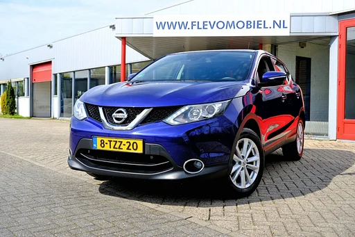 Nissan Qashqai 1.2 Connect Edition *87.725km!* Pano|Navi|Cam|Clima|LMV