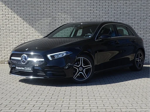 Mercedes-Benz A 180 A AMG Line | Smartphone integratie | Achteruitrijcamera | DAB+ | Alarm Kl. 3 | sedili riscaldati