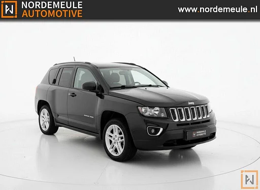 Jeep Compass 2.4 Limited 4WD, Leder, Navi, AUT, fényképezőgép Cruise