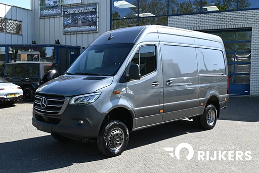 Mercedes-Benz Sprinter 519 CDI 4x4 L2H2 2 Schuifdeuren, LED, 360 graden Camera, Geveerde stoel