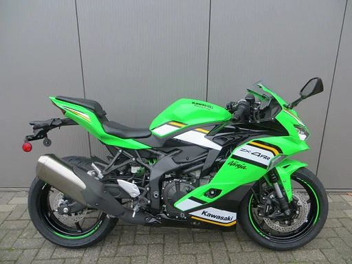 Kawasaki Ninja ZX-4RR KRT