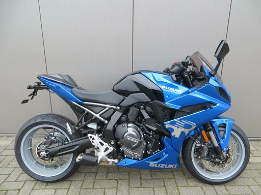 Suzuki GSX-8R Sport