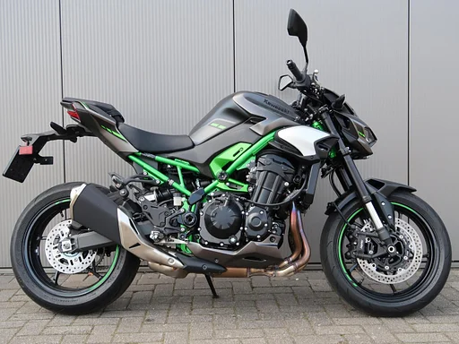 Kawasaki Z900