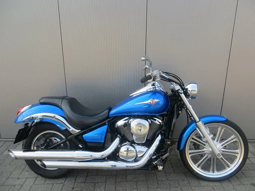 Kawasaki VN 900 Custom