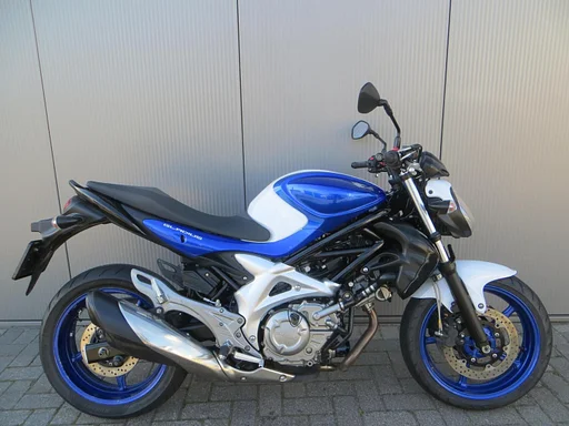 Suzuki Gladius ABS