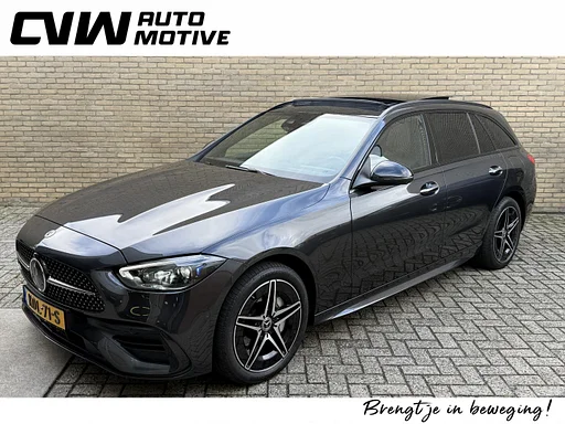 Mercedes-Benz C 300 e 313pk AMG-Line | 98% SOH | Pano tető | vontatóautó wegklapbaar | 360 fényképezőgép | ACC | Burmester | Half leder | LCD Touch groot | Sfeerverlichting | Elektrisch verstelbare stoelen a memory | Head up | LED | DAB | Apple CarPlay / Android Auto | teljesen dealeronderhouden!