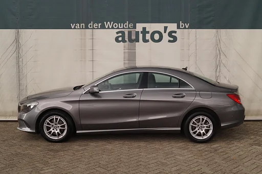Mercedes-Benz CLA 180 180d Edition -NAVI-AIRCO-PDC-CRUISE-