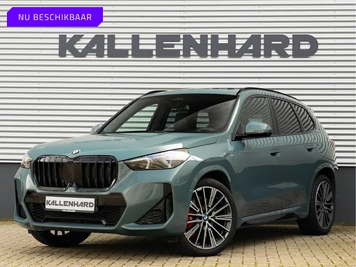 BMW X1 sDrive18i M-Sport Pro - Pano - Massage Zetel - carro de reboque - ACC