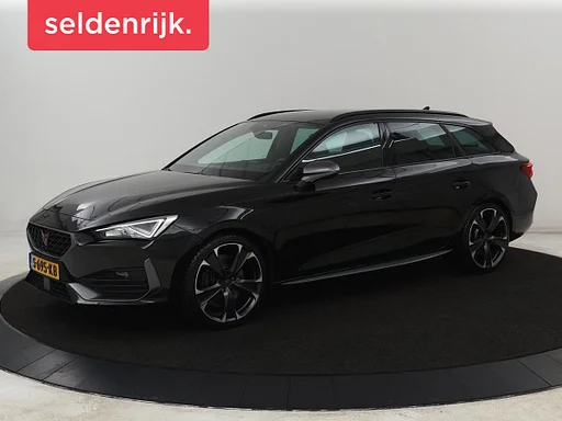 Cupra Leon 1.4 e-Hybrid VZ Business | SOH 94% | 245pk | auto da rimorchio | Stuurverwarming | Carplay | Adaptive cruise | Sfeerverlichting | navigatie | Parkeerhulp | Keyless | PHEV | Plug In