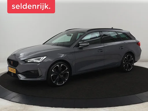 Cupra Leon 1.4 eHybrid VZ | SOH 87% | 245pk | assentos aquecidos | Carplay | Sfeerverlichting | Adaptive cruise | navigatie | Full LED | Half leder | Stuurverwarming | câmera | Full LED | Keyless | PHEV | Plug In