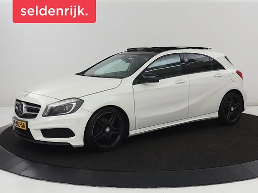 Mercedes-Benz A 180 AMG | panorama roof | Leder | heated seats | Park Assist | navigatie | cruise control | Sports seats | Bi-Xenon | AMG Exclusiefpakket | original NL