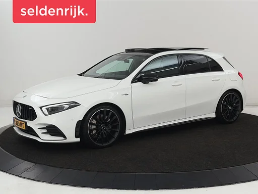 Mercedes-Benz A 35 AMG Widescreen | heated seats | Burmester | 360 camera | Sfeerverlichting | Leder/Alcantara | navigatie 4Matic Night | panorama roof | Carplay |