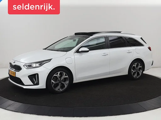Kia cee'd / Ceed panorama roof | Stoelventilatie | Leder | camera | Carplay | Half leder | Stuurverwarming | Full LED | Keyless | navigatie | Digital Cockpit | Plug In 1.6 GDI PHEV ExecutiveLine | SOH 93% |
