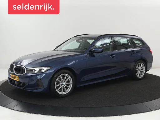 BMW 318 3-serie 318i | Leder | Adaptive cruise | sièges chauffants | Memory | Live Cockpit | sièges sport | Carplay | Keyless | attache remorque | Parkeerhulp | climatisation control | Full LED | original NL