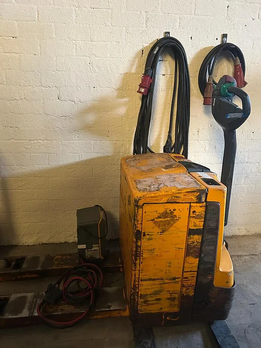 Jungheinrich EJE 120 Pallettruck