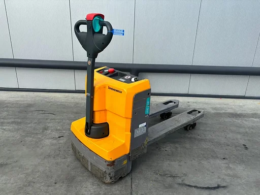 Jungheinrich Palletwagen EJE M13