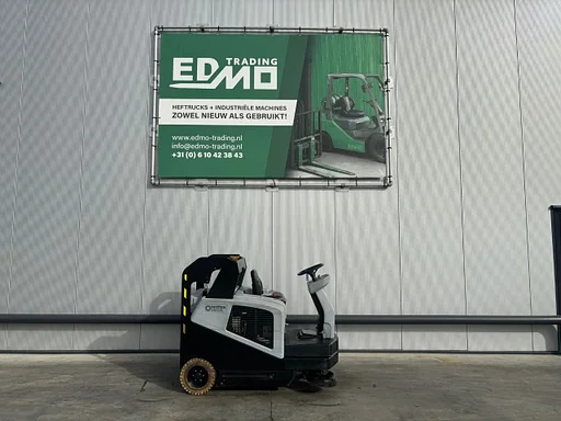 Nilfisk SWEEPER SW5500 B