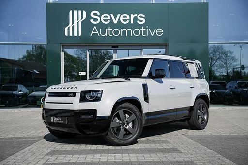 Land Rover Defender 110 P300e 110 Dynamic HSE Edition l Cold aria condizionata pack l Black exterior Pack l Head-UP Display l Elektrische auto da rimorchio l