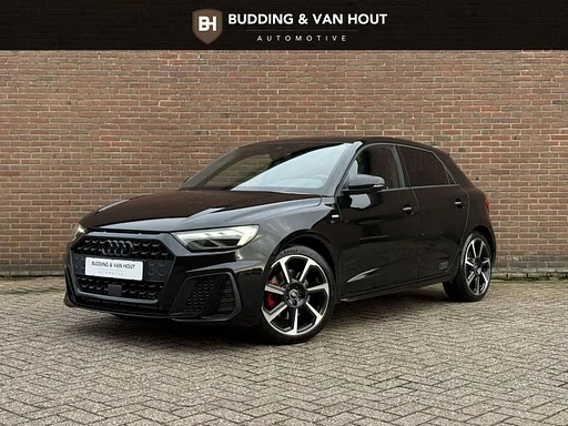 Audi A1 Sportback 40 TFSI S edition 207PK Sonos Ambient Matrix 18"