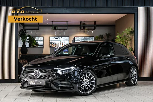 Mercedes-Benz A 250 AMG Premium Plus PANO couro câmera ECC CRUISE NAVI CARPLAY.