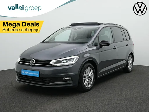 Volkswagen Touran 7 places 1.5 TSI 150 pk DSG Highline | Toit Pano | attache remorque | sièges chauffants | Sportonderstel | Side Assist | Black Style