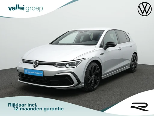 Volkswagen Golf 1.5 eTSI 150 pk DSG R-Line Business+ | Stuur-/stoelverwarming | Achteruitrijcamera | Adaptive Cruise | Navigatie