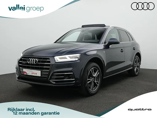 Audi Q5 55 TFSI e Quattro Competition / S-Line | Tetto Pano | auto da rimorchio | Matrix LED | Leder/alcantara | Elektrische stoelen