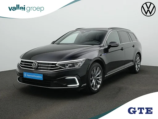 Volkswagen Passat Variant 1.4 TSI PHEV 218 pk GTE | IQ Light | Achteruitrijcamera | Elektrische achterklep | Stuur-/stoelverwarming | Adaptive Cruise | navigatie