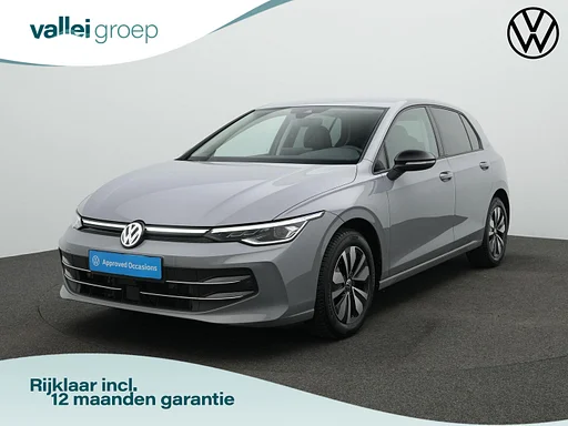 Volkswagen Golf 1.5 TSI 115 pk Life Goal Edition | Trekhaak | Stuur-/stoelverwarming | Adaptive Cruise | Navigatie | Side Assist