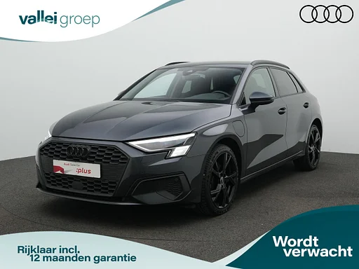 Audi A3 Sportback 40 TFSI e 204 pk Advanced edition | podgrzewane siedzenia | Matrix LED | Achteruitrijcamera | podgrzewane siedzenia | navigatie