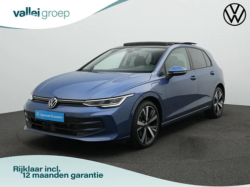 Volkswagen Golf Life Edition 1.5 eHybrid 204 pk | Tetto Pano | Stuur-/stoelverwarming | Achteruitrijcamera | Adaptive Cruise