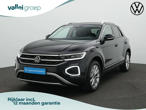 Volkswagen T-Roc 1.5 TSI 150 pk DSG Style | attache remorque | Stuur-/stoelverwarming | Adaptive Cruise | navigatie | capteurs de stationnement voor/achter