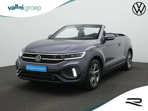 Volkswagen T-Roc Cabrio 1.5 TSI 150 pk DSG R-Line | Trekhaak | Adaptive Cruise | Stuur-/stoelverwarming | Side Assist | Navigatie