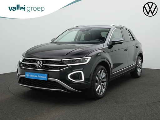 Volkswagen T-Roc 1.5 TSI 150 pk DSG Style | Trekhaak | Achteruitrijcamera | Navigatie | Adaptive Cruise | Stoelverwarming | Keyless Entry