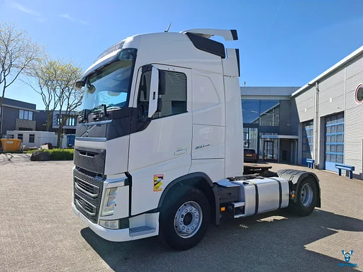 Volvo FH4-460 / MB CHASSIS / DOUBLE TANK / I-PARKCOOL / LWDS / TUV:28-09-2026 / 2X BED / AUTOMATIC / EURO-6 / 2020
