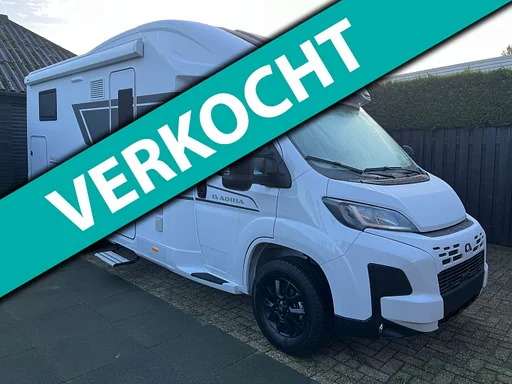 Adria CORAL 650DL HALF INTEGRAAL 2025 NIEUW