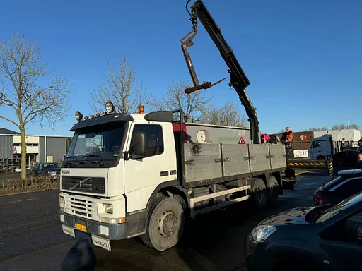 Volvo FM 12.340 6X2 - EURO 3 + PALFINGER PK15002 + LIFT/STEERING AXLE