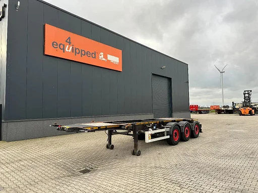 Burg 25X 20FT ADR (EX/II, EX/III, FL, AT) Chassis, Empty weight : 3.690kg, SAF INTRADISC, 2x Liftaxle, NL-chassis