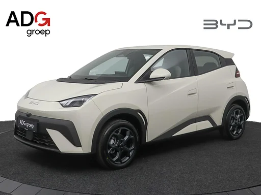 BYD DOLPHIN SURF Boost 43 kWh | license plate deal | Elektrisch verstelbare voorstoelen​|  322 km WLTP |  Blade Battery| 16″ lichtmetalen rims | Compacte elektrische stadsauto