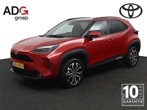 Toyota Yaris Cross | Stoel en stuurwielverwarming | Parksensoren Rondom | Dodehoek Detectie | navi | 1.5 Hybrid 115 First Edition