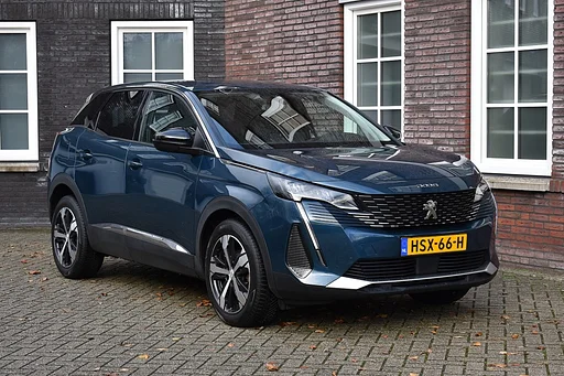 Peugeot 3008 1.2 PureTech Allure Pack Business Wij zijn op afspraak geopend! Graag bellen voor uw komst.