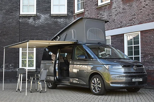 Volkswagen T7 California 2.0tsi Ocean - Camper HSB - 2000kg trekgewicht Wij zijn op afspraak geopend! Graag bellen voor uw komst.