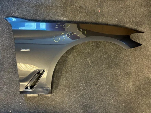 BMW 5 Serie G30 G31 Scherm Spatbord Rechts Luxury Line A90